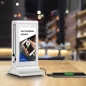 Preview: Doublescreen von AKKUT digitaler Tischaufsteller mit PowerBank und Ladekabel in weiß für Gastronomie Preview: Doublescreen von AKKUT digitaler Tischaufsteller mit PowerBank und Ladekabel in weiß für Gastronomie